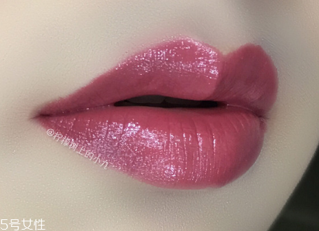 mac秋冬色黃皮日?？诩t推薦 美到你無法自持