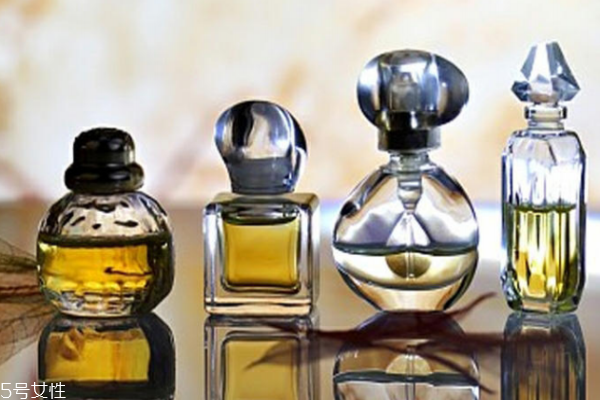 香水容量多少合適 香水的體積如何選擇 香水容量多少合適 香水的體積如何選擇