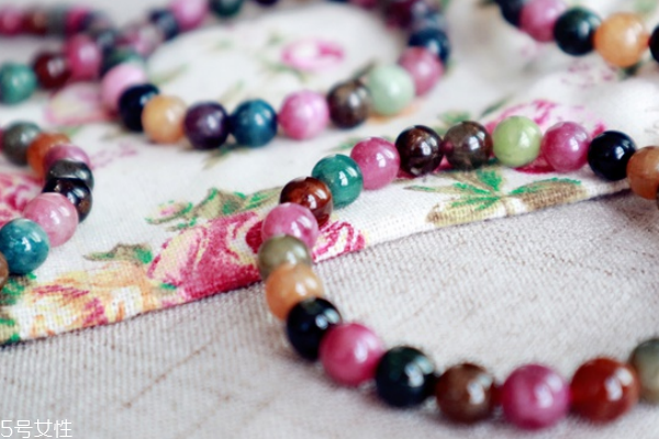 糖果碧璽手鏈的價(jià)格 品質(zhì)有很大影響 糖果碧璽手鏈的價(jià)格 品質(zhì)有很大影響