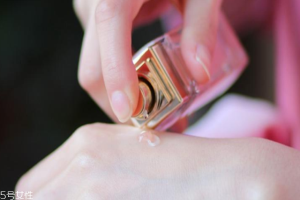 紙膜敷多長時(shí)間最好 敷紙膜的方法 紙膜敷多長時(shí)間最好 敷紙膜的方法