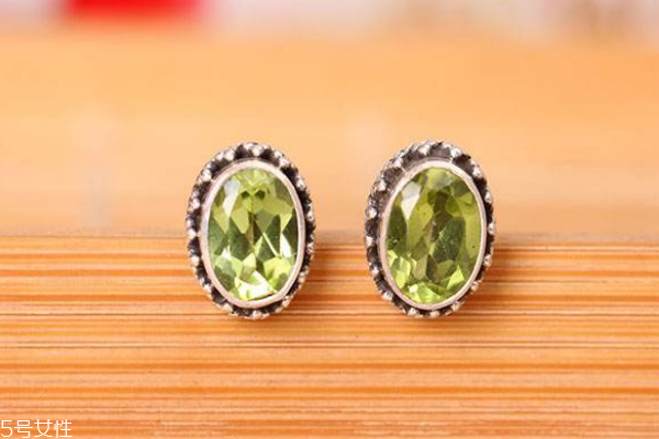 怎么辨別橄欖石真假 要記清楚這些 怎么辨別橄欖石真假 要記清楚這些