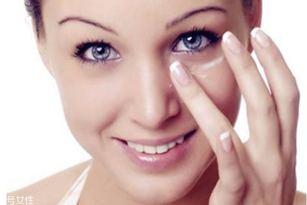 嘴角紋很深怎么辦 這樣助你對抗皺紋 嘴角紋很深怎么辦 這樣助你對抗皺紋