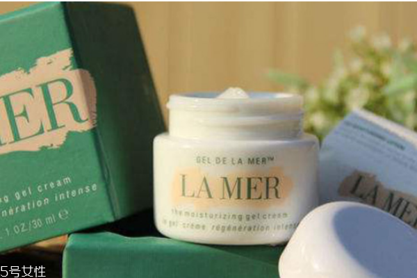 海藍(lán)之謎和嬌蘭哪個好 嬌蘭和lamer對比 海藍(lán)之謎和嬌蘭哪個好 嬌蘭和lamer對比