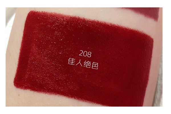 完美日記小黑鉆哪個色最好看 5支秋冬最顯白的顏色 完美日記小黑鉆哪個色最好看 5支秋冬最顯白的顏色