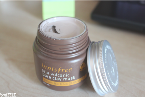 悅詩(shī)風(fēng)吟火山泥面膜干了怎么辦 真正的毛孔吸塵器 悅詩(shī)風(fēng)吟火山泥面膜干了怎么辦 真正的毛孔吸塵器