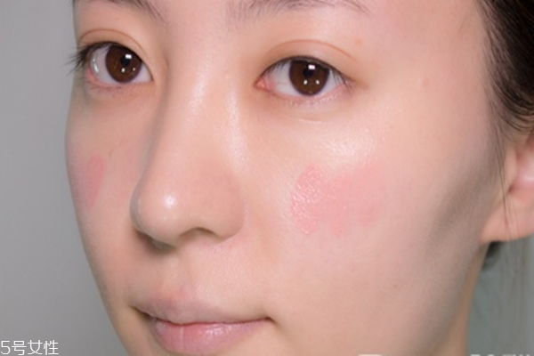 韓國(guó)橘色系妝容教程 韓國(guó)橘色淡妝步驟畫法 韓國(guó)橘色系妝容教程 韓國(guó)橘色淡妝步驟畫法