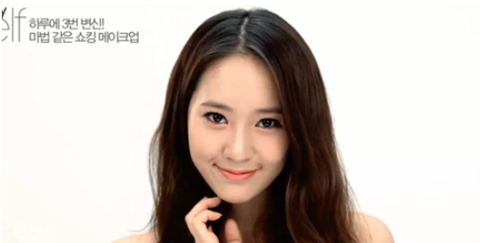 韓國(guó)橘色系妝容教程 韓國(guó)橘色淡妝步驟畫法 韓國(guó)橘色系妝容教程 韓國(guó)橘色淡妝步驟畫法