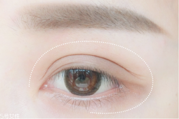 日系小清新妝容的畫法 不同風(fēng)格的日系妝容 日系小清新妝容的畫法 不同風(fēng)格的日系妝容