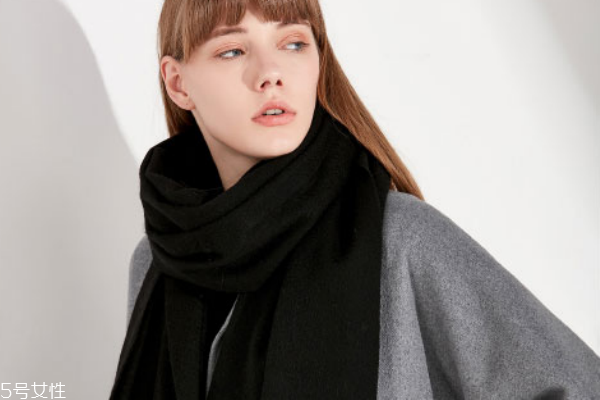 羊絨圍巾什么牌子好 這些品牌都不錯 羊絨圍巾什么牌子好 這些品牌都不錯