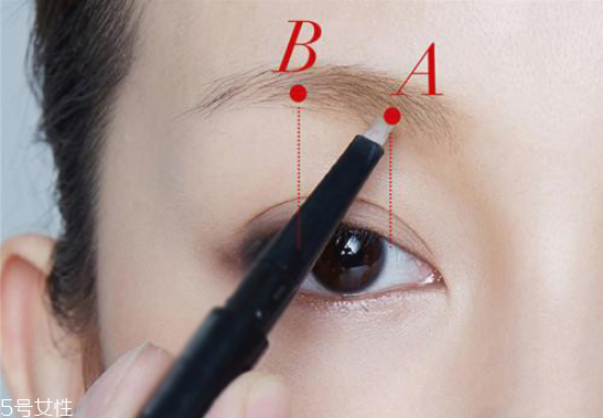 日系小清新妝容的畫法 不同風格的日系妝容 日系小清新妝容的畫法 不同風格的日系妝容