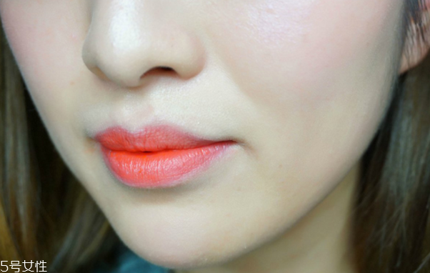 朝五晚九石原里美妝容 石原里美妝容教程 朝五晚九石原里美妝容 石原里美妝容教程