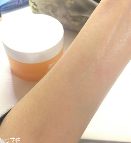 ukiss卸妝膏多少錢(qián) ukiss卸妝膏保質(zhì)期