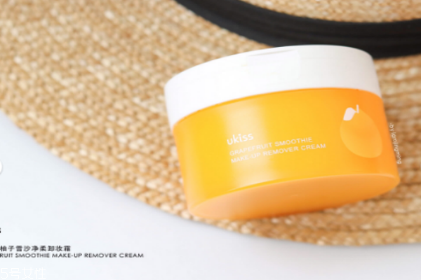 ukiss卸妝膏多少錢(qián) ukiss卸妝膏保質(zhì)期