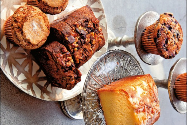 烤蛋糕用奶油好還是植物油好 烤蛋糕用奶油好還是植物油好
