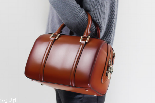 皮包五金氧化怎么處理 巧妙恢復(fù)原樣 皮包五金氧化怎么處理 巧妙恢復(fù)原樣