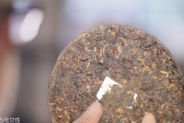 普洱為什么要壓成餅 有3個(gè)原因 普洱為什么要壓成餅 有3個(gè)原因