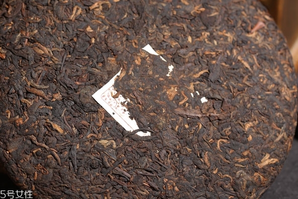 普洱為什么要壓成餅 有3個(gè)原因 普洱為什么要壓成餅 有3個(gè)原因