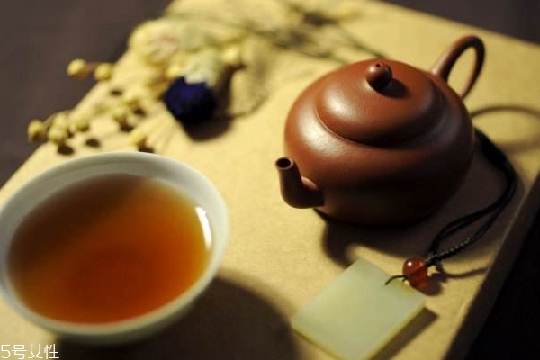 烏龍茶為什么能減肥 能溶解脂肪 烏龍茶為什么能減肥 能溶解脂肪