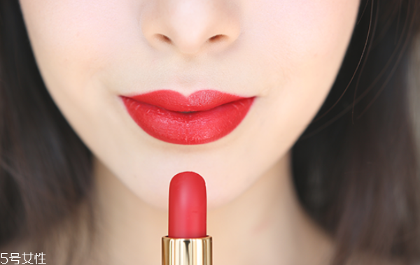 蘭蔻口紅哪個(gè)色號(hào)適合黃皮 蘭蔻口紅這幾款賣的火熱 蘭蔻口紅哪個(gè)色號(hào)適合黃皮 蘭蔻口紅這幾款賣的火熱
