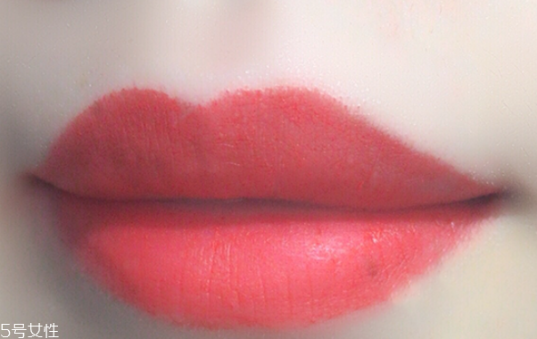 蘭蔻口紅哪個(gè)色號(hào)適合黃皮 蘭蔻口紅這幾款賣的火熱 蘭蔻口紅哪個(gè)色號(hào)適合黃皮 蘭蔻口紅這幾款賣的火熱