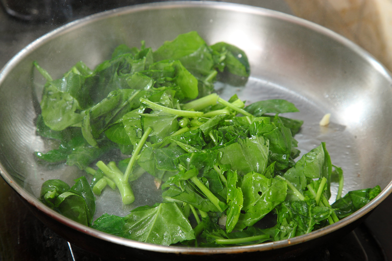 炒菜先放油還是先熱鍋 4種冷熱做法 炒菜先放油還是先熱鍋 4種冷熱做法