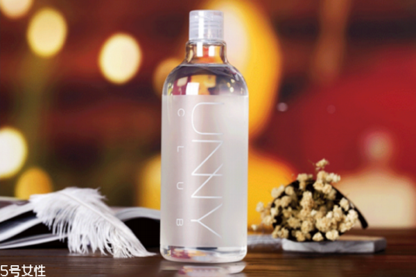 unny卸妝水辣眼睛嗎 深層清潔無(wú)刺激 unny卸妝水辣眼睛嗎 深層清潔無(wú)刺激