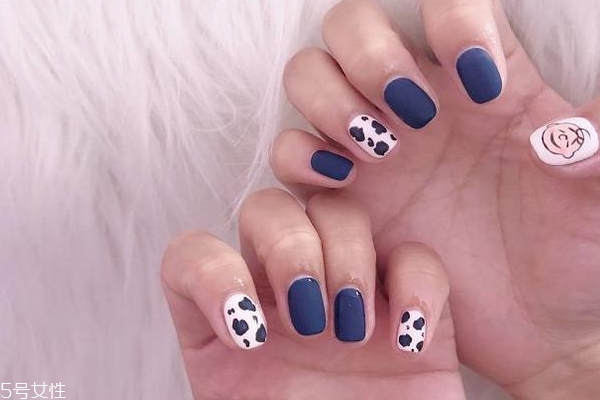 靚麗秋日美甲圖片 一整個秋天都不用愁啦 靚麗秋日美甲圖片 一整個秋天都不用愁啦