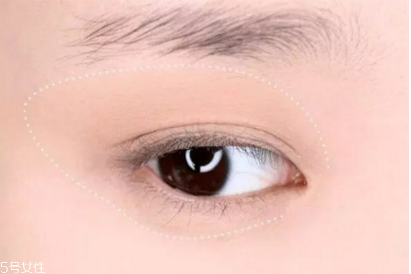 萬(wàn)圣節(jié)妝容可愛(ài) 萬(wàn)圣節(jié)特蕾婭妝容教程 萬(wàn)圣節(jié)妝容可愛(ài) 萬(wàn)圣節(jié)特蕾婭妝容教程