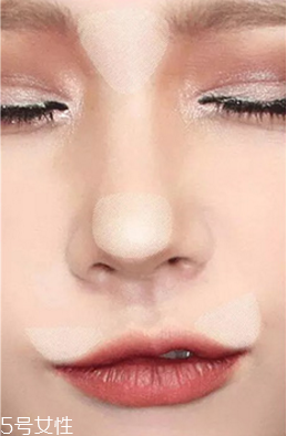 萬(wàn)圣節(jié)妝容可愛(ài) 萬(wàn)圣節(jié)特蕾婭妝容教程 萬(wàn)圣節(jié)妝容可愛(ài) 萬(wàn)圣節(jié)特蕾婭妝容教程