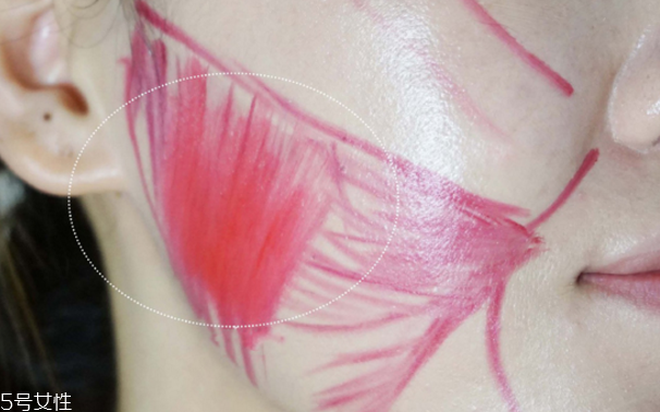 萬(wàn)圣節(jié)妝容可愛(ài) 萬(wàn)圣節(jié)特蕾婭妝容教程 萬(wàn)圣節(jié)妝容可愛(ài) 萬(wàn)圣節(jié)特蕾婭妝容教程