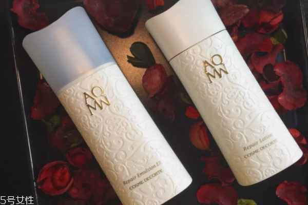 黛珂哪個(gè)系列適合35歲 精致和白檀都可以 黛珂哪個(gè)系列適合35歲 精致和白檀都可以