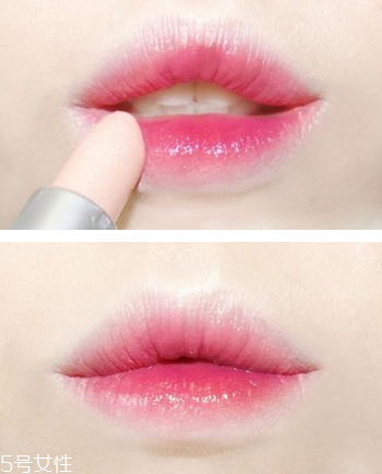 花瓣唇怎么畫(huà) 花瓣唇畫(huà)法