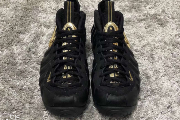 耐克黑金泡什么時候發(fā)售 奢華閃耀的象征