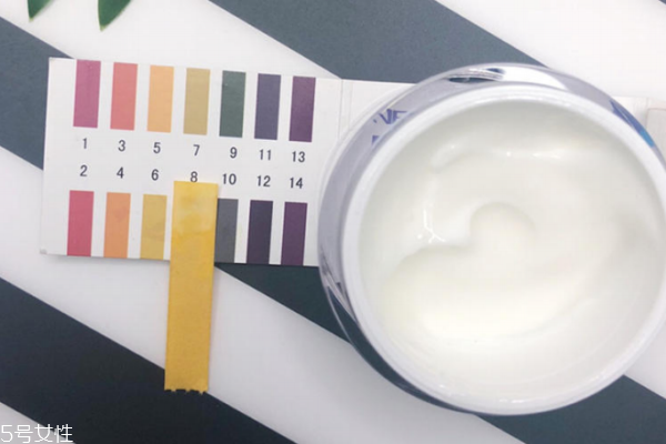 aq安俏產(chǎn)品咋樣 能修復(fù)過敏的護(hù)膚品 aq安俏產(chǎn)品咋樣 能修復(fù)過敏的護(hù)膚品