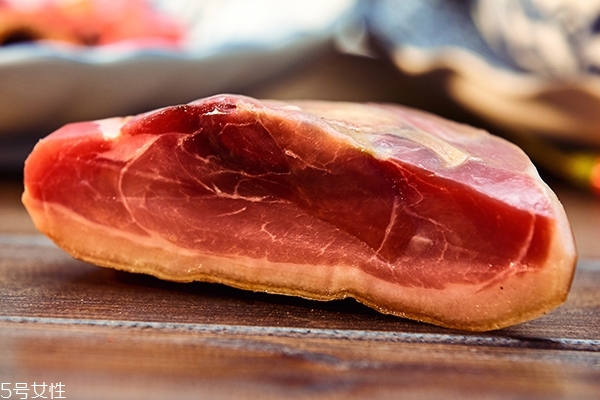 火腿怎么炒 方法很簡(jiǎn)單 火腿怎么炒 方法很簡(jiǎn)單