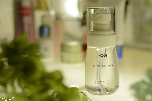 每天化妝怎么護(hù)理皮膚 做好3點(diǎn)顏值永固 每天化妝怎么護(hù)理皮膚 做好3點(diǎn)顏值永固