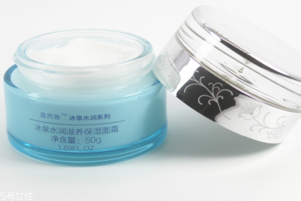 秋季肌膚干燥怎么辦 3招趕走肌膚小情緒 秋季肌膚干燥怎么辦 3招趕走肌膚小情緒