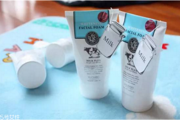 泰國洗面奶排行榜 超級好用的泰國洗面奶推薦 泰國洗面奶排行榜 超級好用的泰國洗面奶推薦