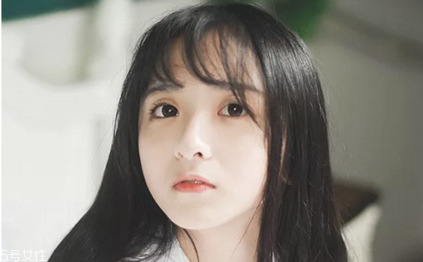 化妝水要用化妝棉嗎 最熱門(mén)美容護(hù)膚小竅門(mén)