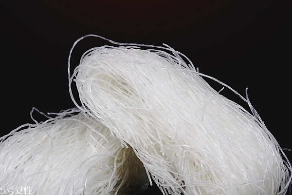 粉絲怎么炒 快手小菜超簡單 粉絲怎么炒 快手小菜超簡單