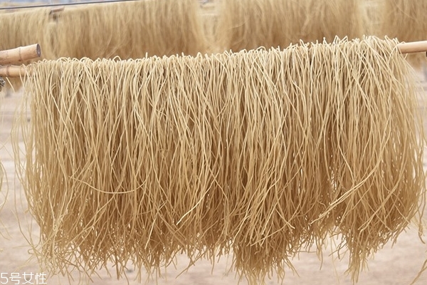 粉絲要泡多久 這樣做最有效 粉絲要泡多久 這樣做最有效