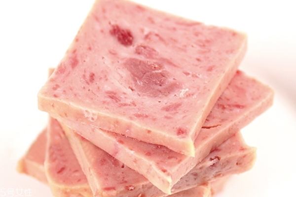 午餐肉是熟的嗎 是有區(qū)別的 午餐肉是熟的嗎 是有區(qū)別的