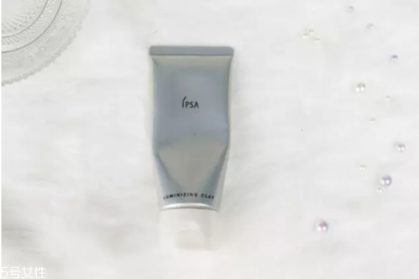 收縮水和面膜哪個(gè)先用 讓你擁有嬰兒肌 收縮水和面膜哪個(gè)先用 讓你擁有嬰兒肌