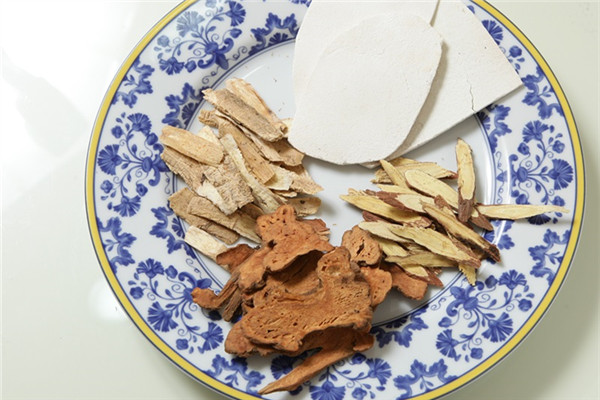 秋天喝什么湯比較好 秋季養(yǎng)生這樣吃 秋天喝什么湯比較好 秋季養(yǎng)生這樣吃