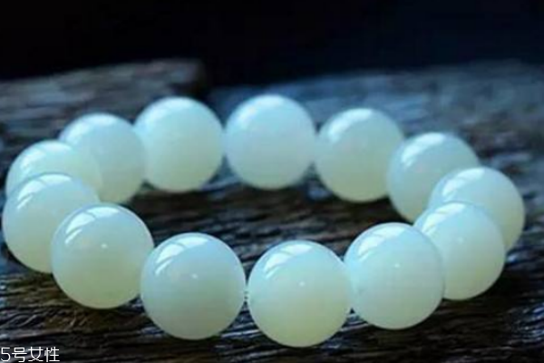 玉化硨磲多少錢一克 玉化品質很關鍵 玉化硨磲多少錢一克 玉化品質很關鍵