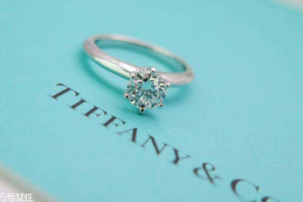 tiffany蒂芙尼六爪鉆戒價(jià)格 看鉆石大小 tiffany蒂芙尼六爪鉆戒價(jià)格 看鉆石大小