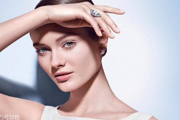 護(hù)膚品為什么會搓泥 逃不開3大原因 護(hù)膚品為什么會搓泥 逃不開3大原因