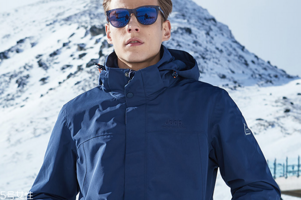 沖鋒衣為什么那么貴 這些原因?qū)е? alt=