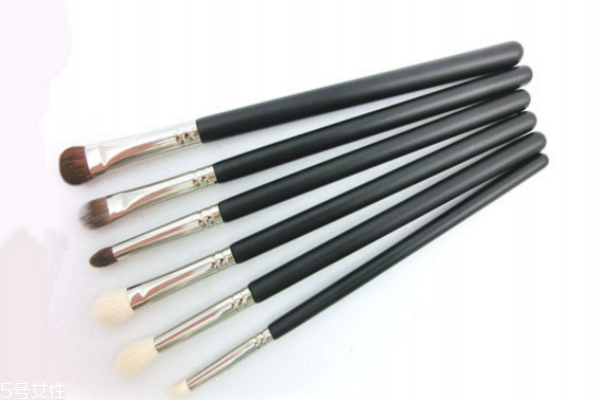 眼影刷什么牌子好 眼影刷刷毛推薦 眼影刷什么牌子好 眼影刷刷毛推薦