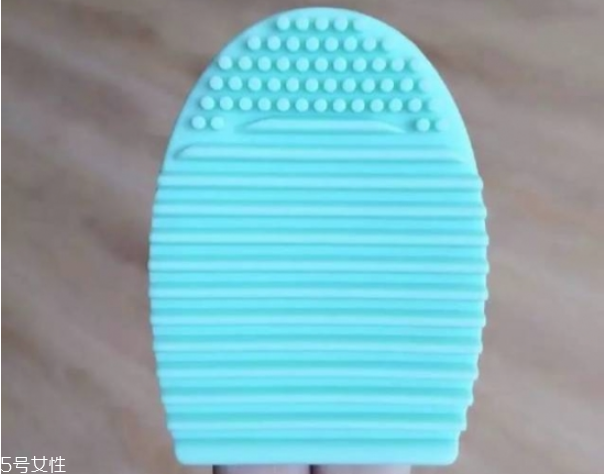 化妝刷清洗液品牌推薦 化妝刷清洗護(hù)理很重要 化妝刷清洗液品牌推薦 化妝刷清洗護(hù)理很重要